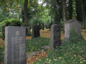 The Jewish cemetery Ledderken